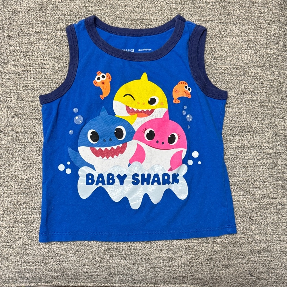 Baby shark tank